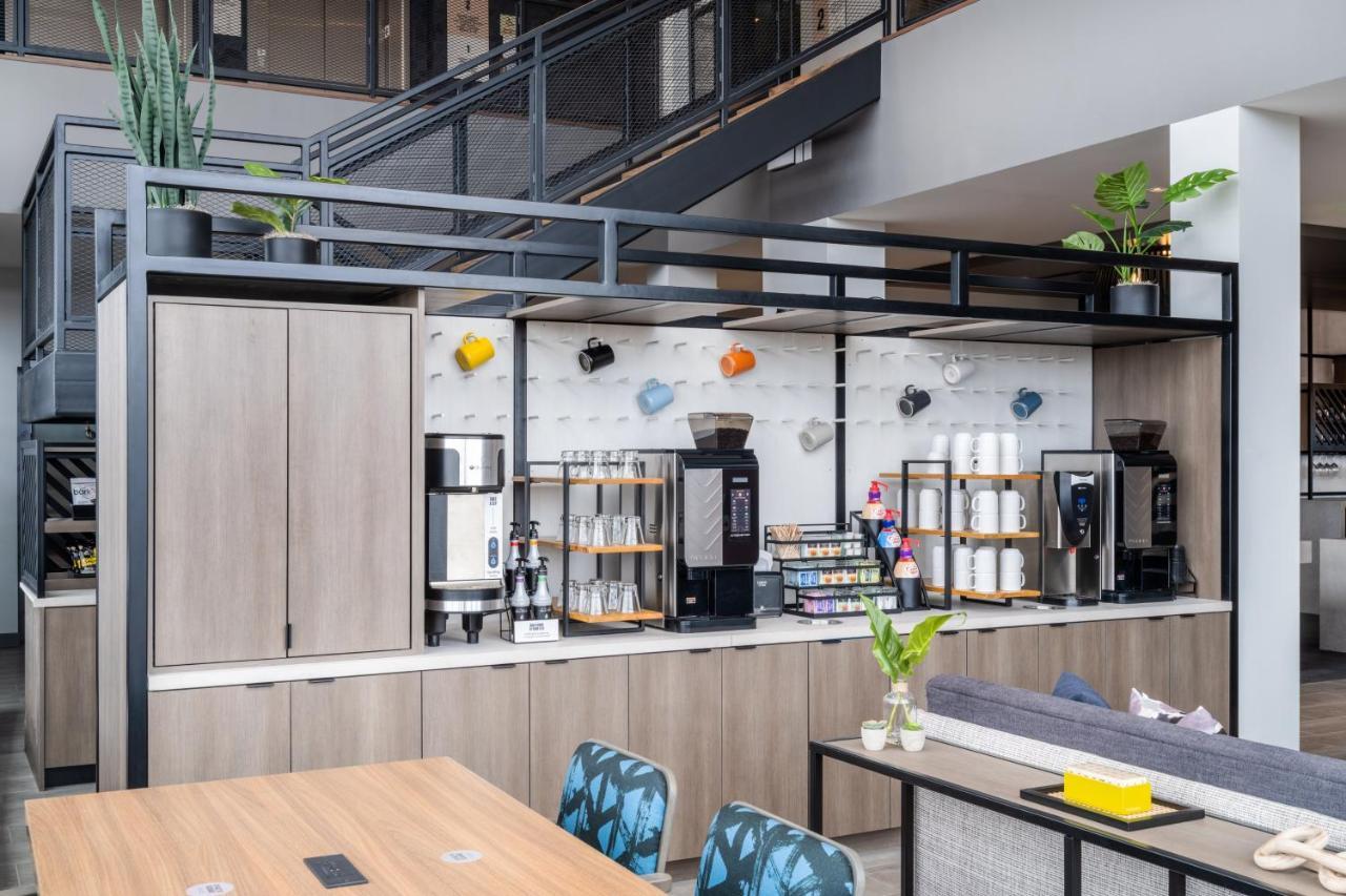 Atwell Suites - Denver Airport Tower Road By Ihg Bagian luar foto