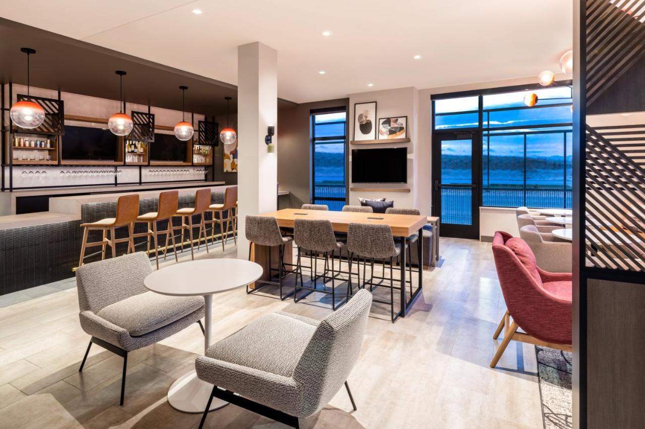 Atwell Suites - Denver Airport Tower Road By Ihg Bagian luar foto