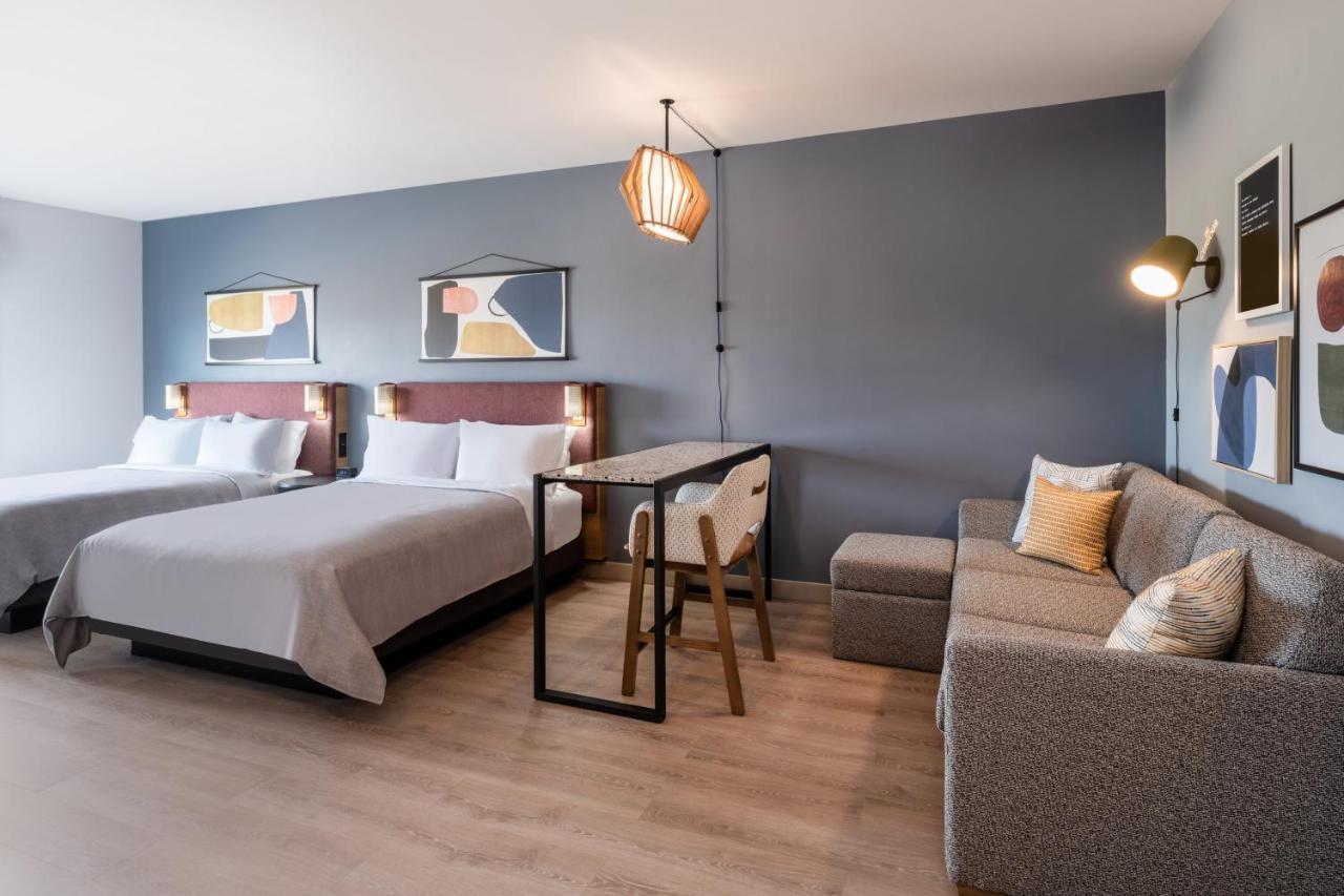 Atwell Suites - Denver Airport Tower Road By Ihg Bagian luar foto