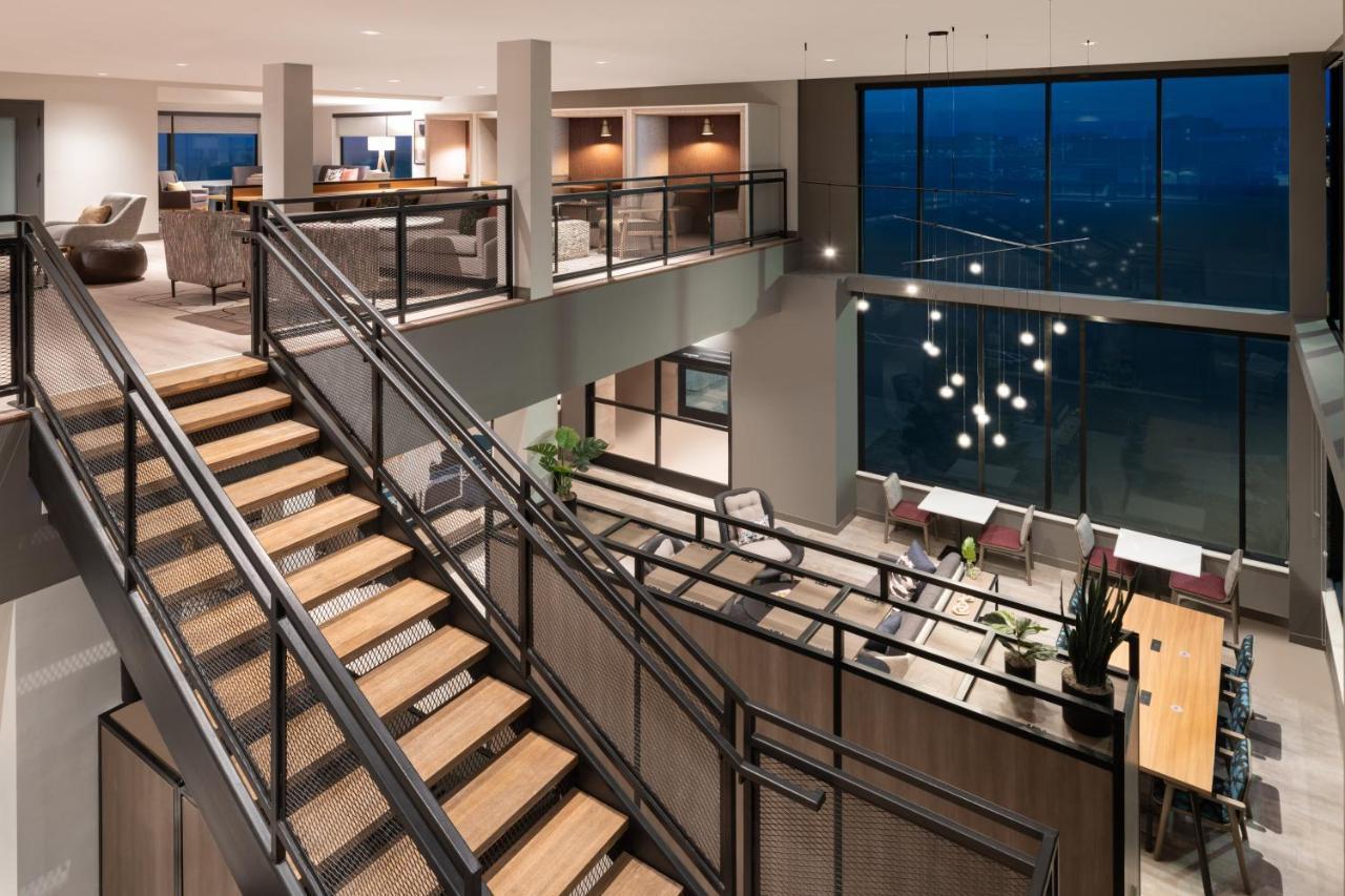 Atwell Suites - Denver Airport Tower Road By Ihg Bagian luar foto